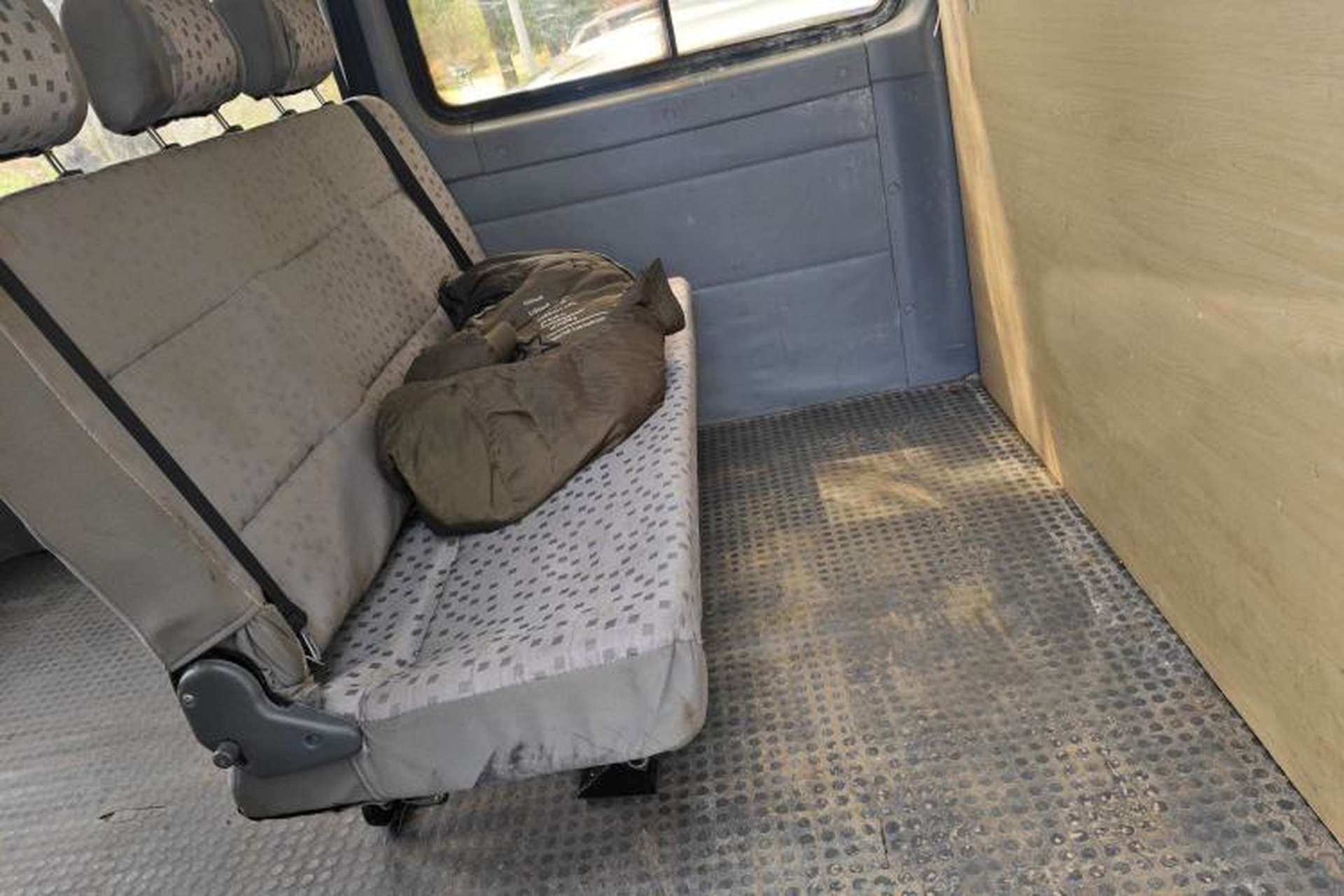 Used Iveco Power Daily 2012 2.5T-A32 Base Version Left Rear Seat