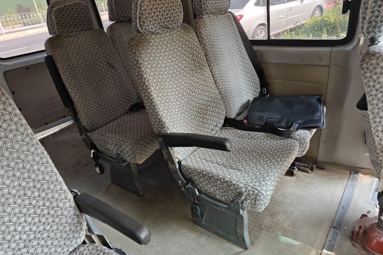 Used Iveco Power Daily 2012 2.5T-A32 Base Version Left Rear Seat