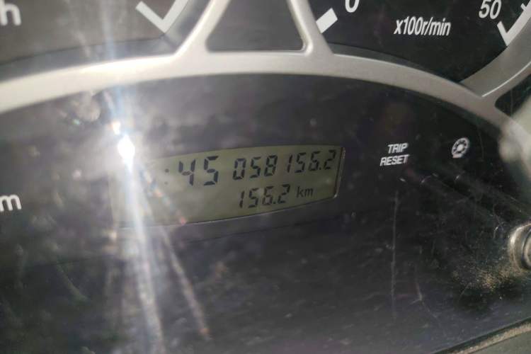 Used Iveco Power Daily 2012 2.5T-A32 Base Version Odometer Close Up