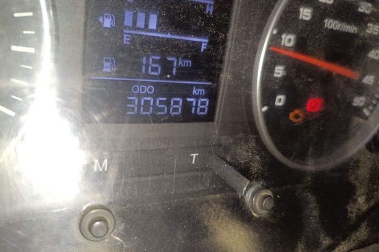 Used Iveco Power Daily 2012 2.5T-A32 Base Version Odometer Close Up