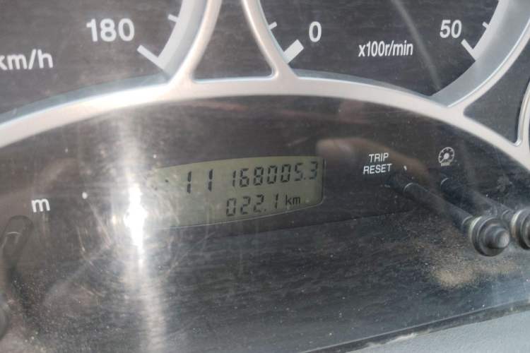 Used Iveco Power Daily 2012 2.5T-A32 Base Version Odometer Close Up