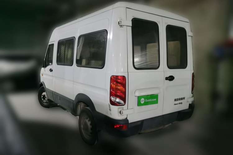 Used Iveco Power Daily 2012 2.5T-A32 Base Version Rear Left 45 Deg