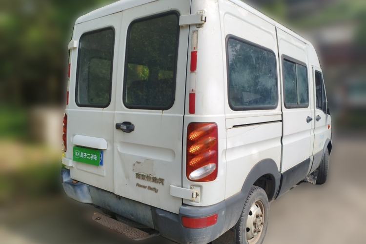 Used Iveco Power Daily 2012 2.5T-A32 Base Version Rear Right 45 Deg