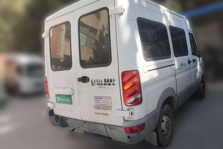 Used Iveco Power Daily 2012 2.5T-A32 Base Version Rear Right 45 Deg