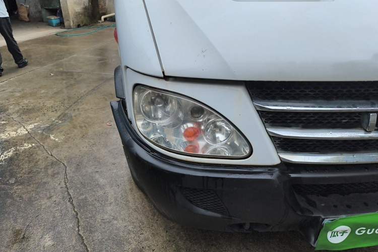 Used Iveco Power Daily 2012 2.5T-A32 Base Version Right Front Headlight