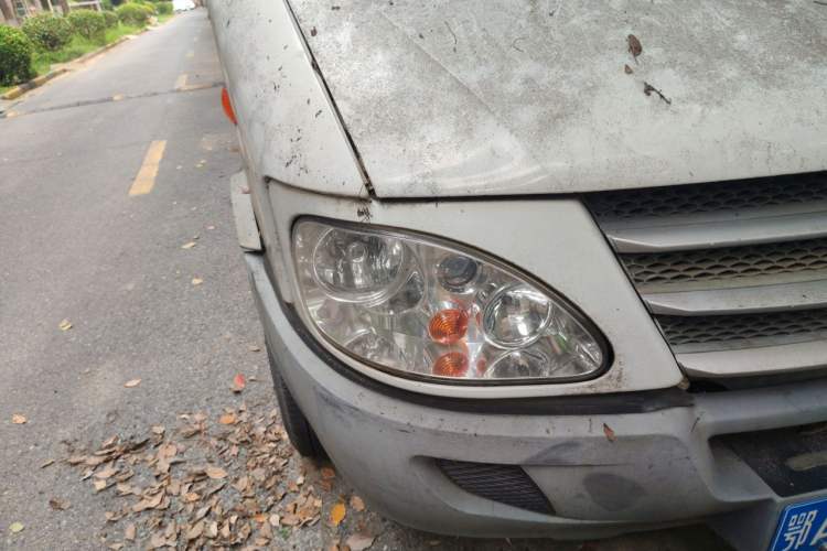 Used Iveco Power Daily 2012 2.5T-A32 Base Version Right Front Headlight