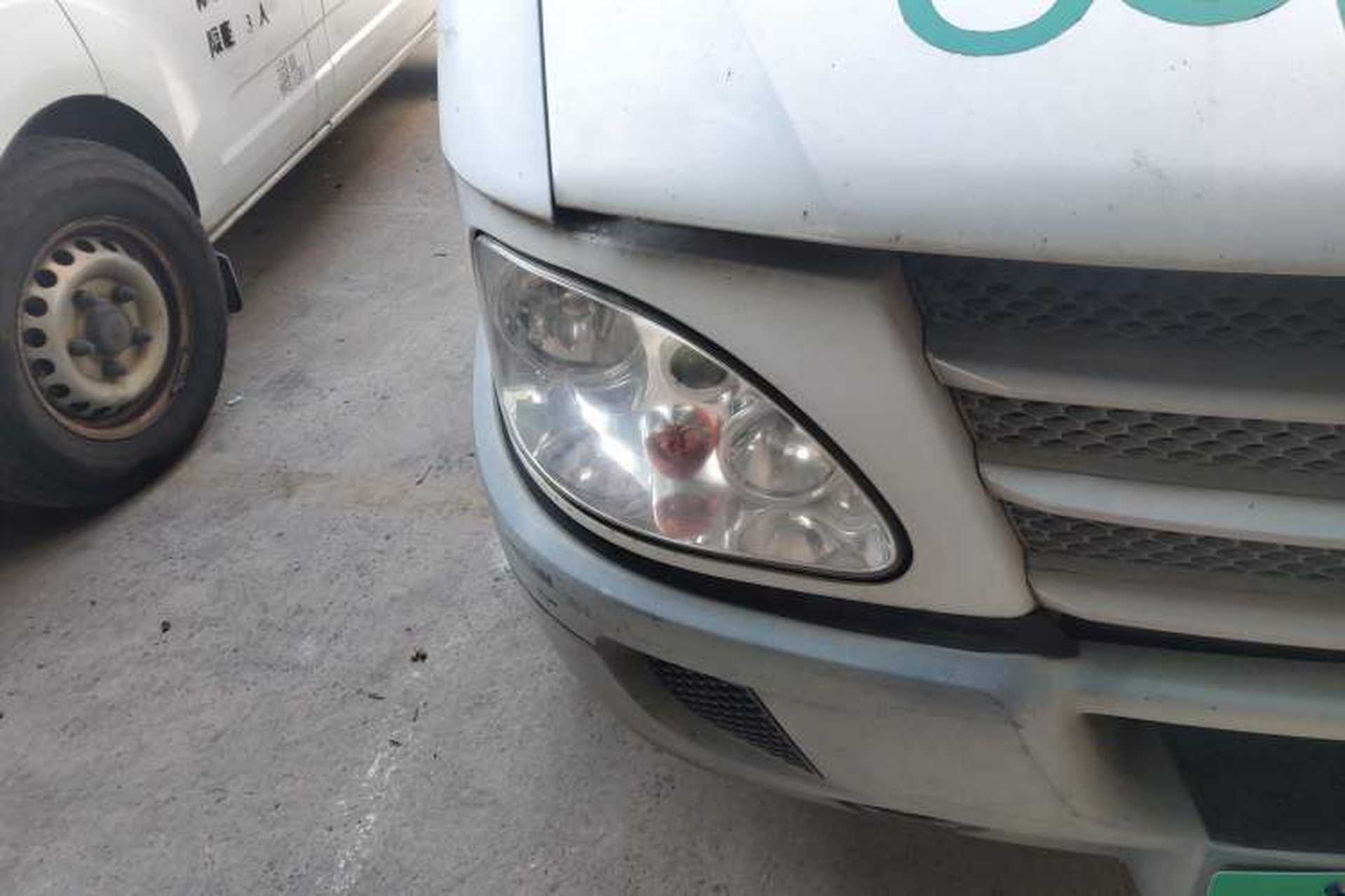 Used Iveco Power Daily 2012 2.5T-A32 Base Version Right Front Headlight