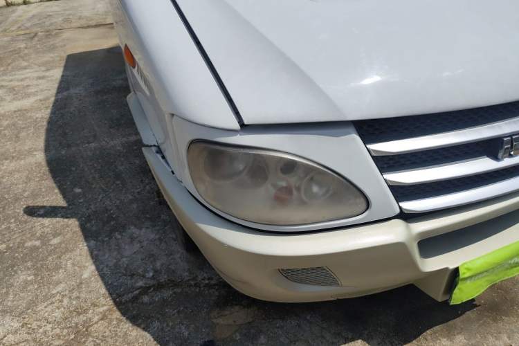 Used Iveco Power Daily 2012 2.5T-A32 Base Version Right Front Headlight