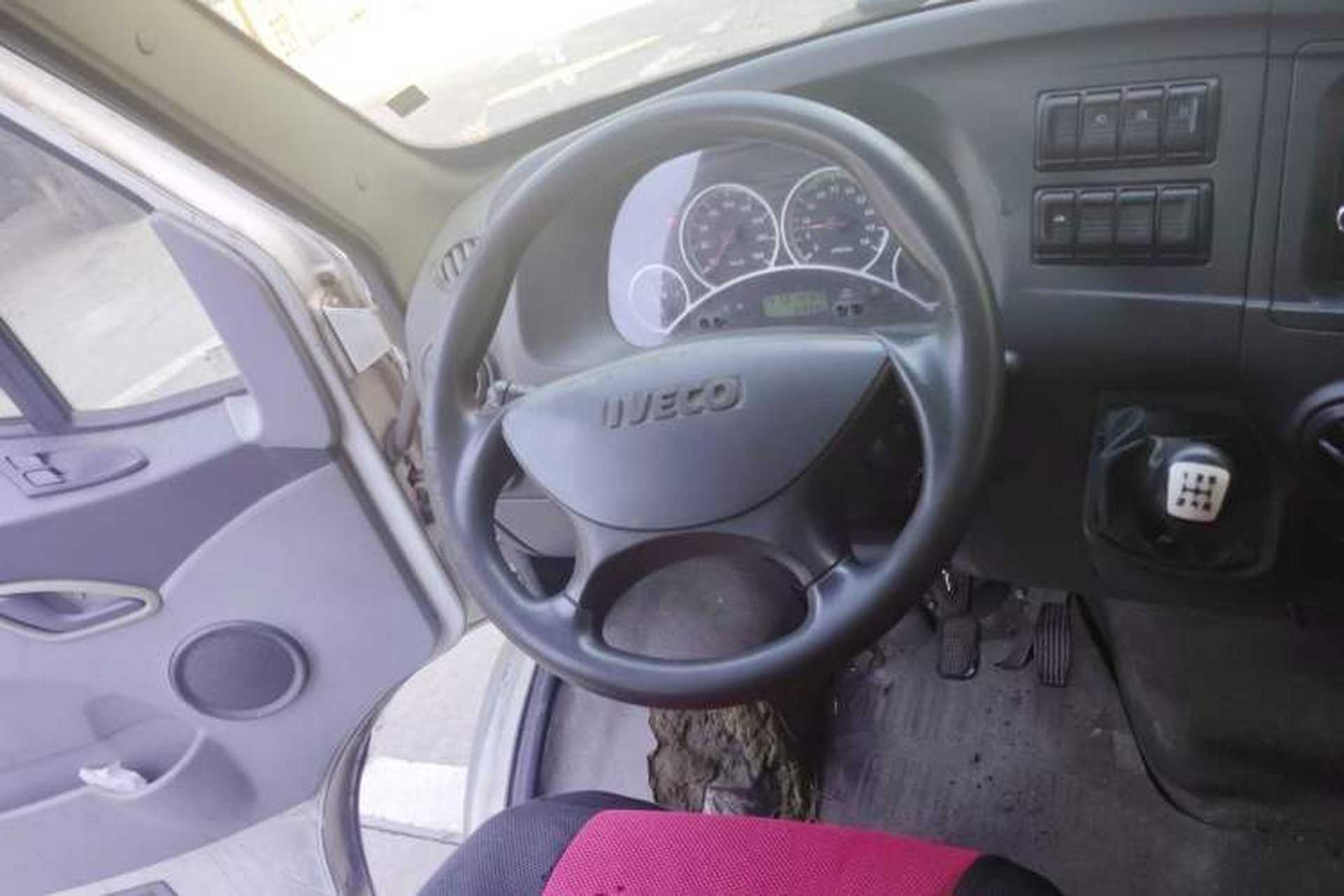 Used Iveco Power Daily 2012 2.5T-A32 Base Version Steering Wheel