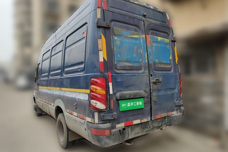 Used Iveco Power Daily 2013 2.8T-V36 Box Truck Rear Left 45 Deg