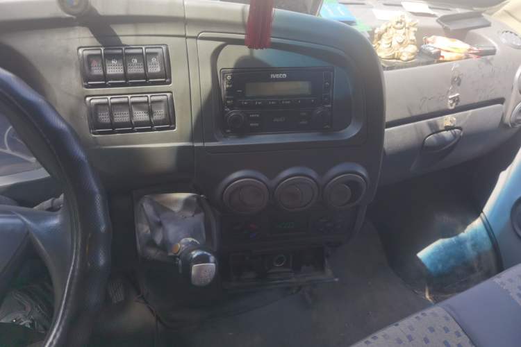Used Iveco Power Daily  Audio And AC Panel