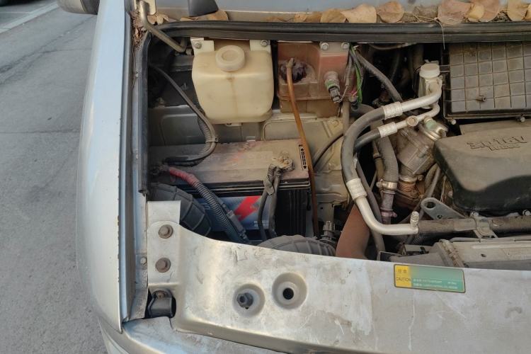 Used Iveco Power Daily 2013 3.0T-V39 Low-Roof Box Truck F1C Engine Bay Right