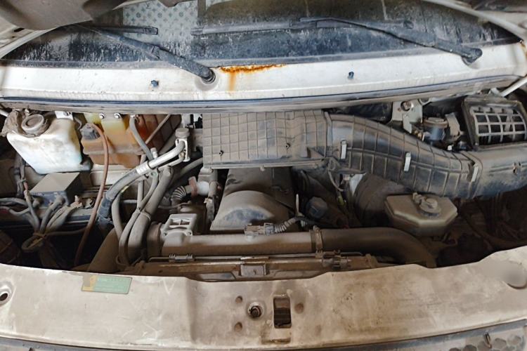 Used Iveco Power Daily  Engine Bay