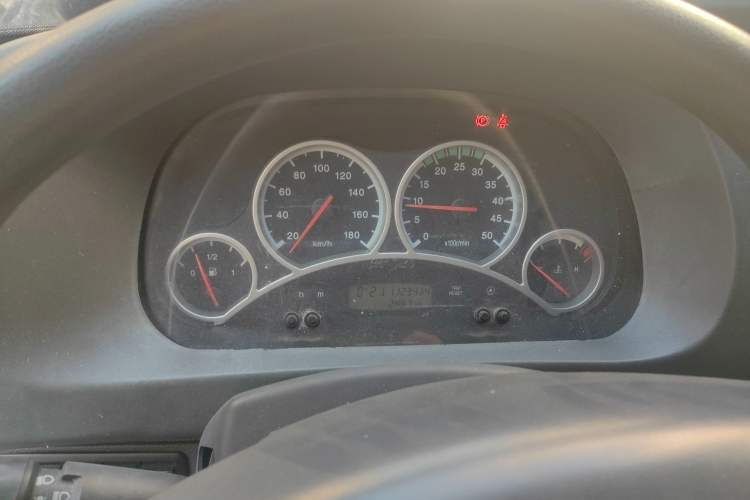 Used Iveco Power Daily 2013 3.0T-V39 Low-Roof Box Truck F1C Instrument Cluster