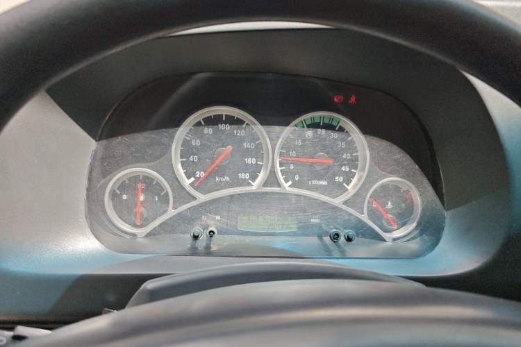 Used Iveco Power Daily 2013 2.8T-A32 All-Round Edition Instrument Cluster