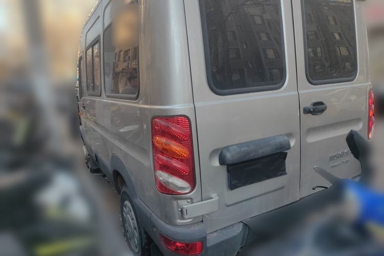 Used Iveco Power Daily 2013 3.0T-V39 Low-Roof Box Truck F1C Rear Left 45 Deg