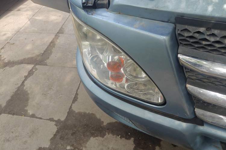 Used Iveco Power Daily  Right Front Headlight