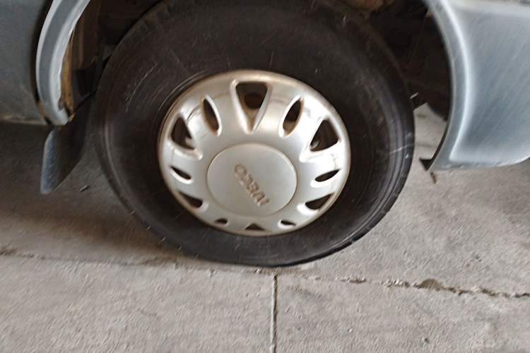 Used Iveco Power Daily  Right Front Wheel Hub