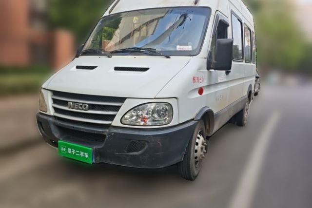 Used Iveco Power Daily 2013 2.5T-A37 Dual-Purpose High-Roof Van