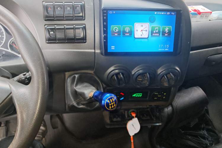Used Iveco Power Daily 2013 2.5T-V39 Box Truck High Roof Audio And AC Panel