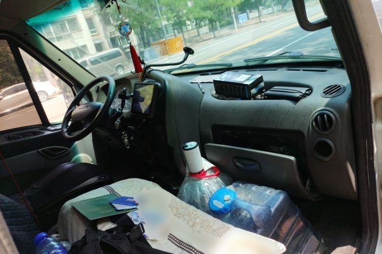 Used Iveco Power Daily  Center Console