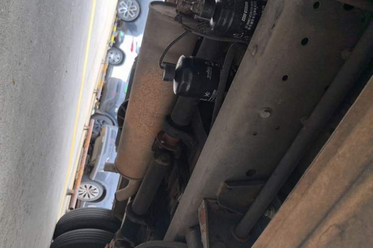 Used Iveco Power Daily 2013 2.5T-V39 Box Truck High Roof Chassis Front Left
