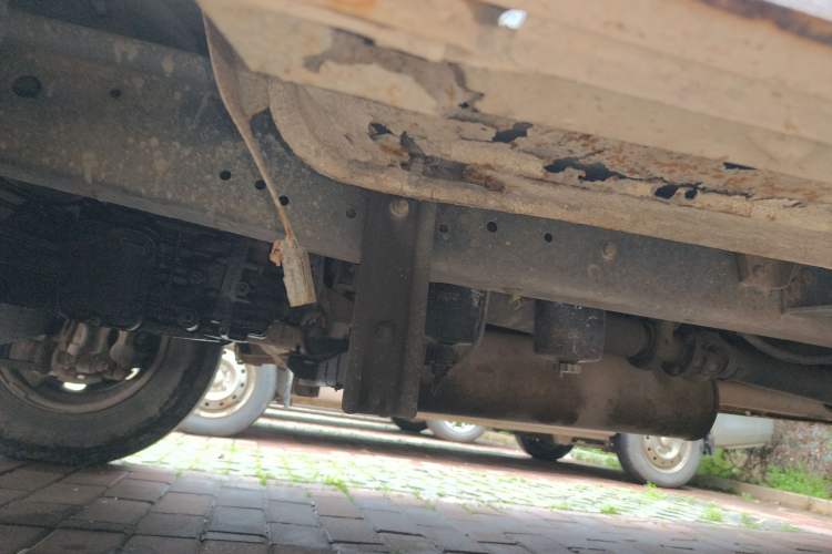 Used Iveco Power Daily 2013 2.8T-A32 Express Version Chassis Front Left