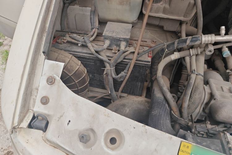 Used Iveco Power Daily 2013 2.8T-A32 Express Version Engine Bay Right