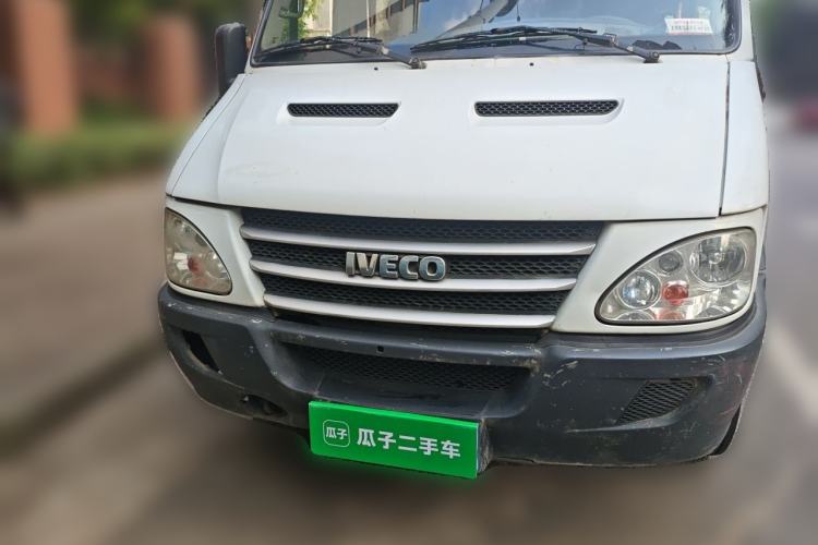 Used Iveco Power Daily 2013 2.5T-A37 Dual-Purpose High-Roof Van Front