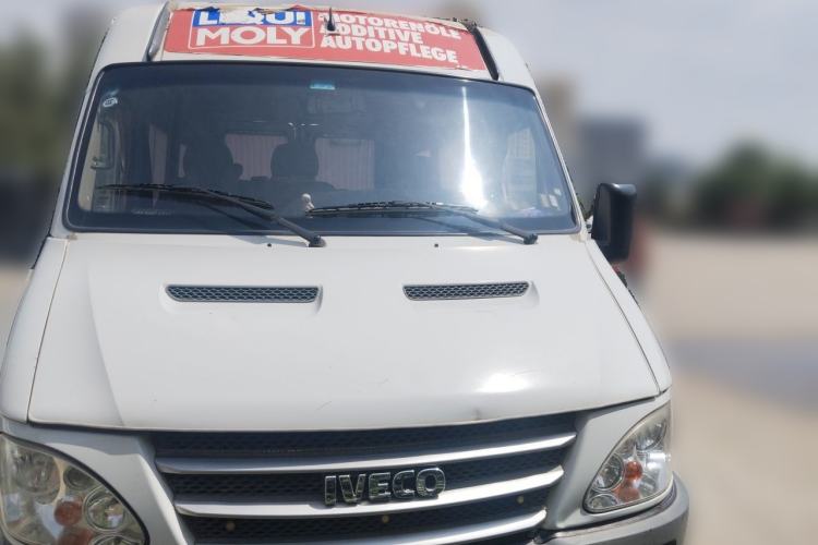 Used Iveco Power Daily 2013 3.0T-A37 Dual-Purpose Low-Roof F1C Van Front