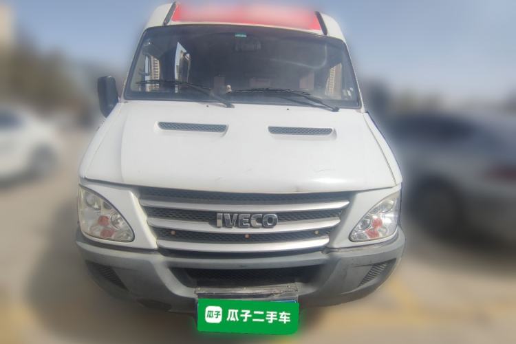 Used Iveco Power Daily 2013 3.0T-A37 Dual-Purpose Low-Roof F1C Van Front
