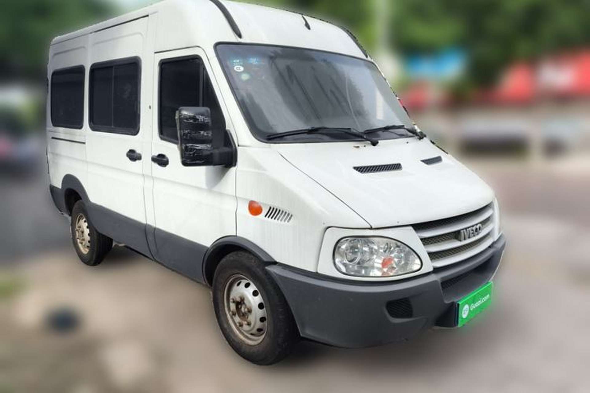 Used Iveco Power Daily 2013 2.8T-A32 All-Round Edition Front Right 45 Deg