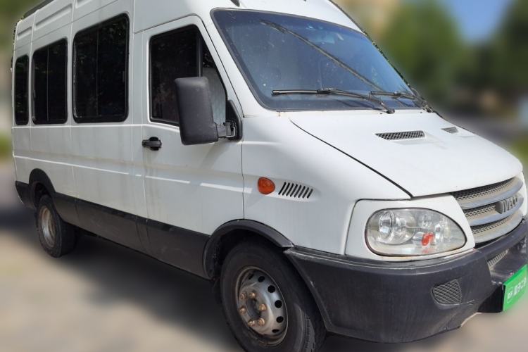 Used Iveco Power Daily  Front Right 45 Deg