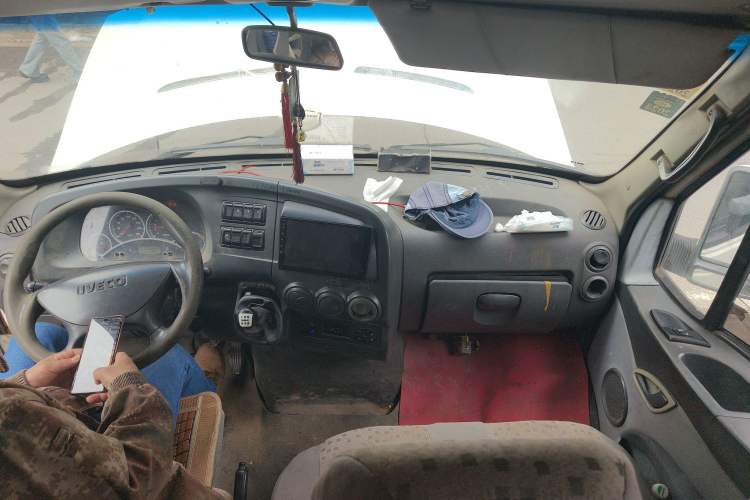 Used Iveco Power Daily 2013 2.8T-A32 Express Version Headliner
