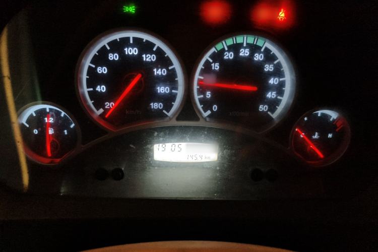 Used Iveco Power Daily 2013 2.5T-V39 Box Truck High Roof Instrument Cluster