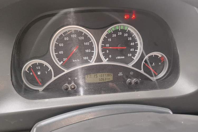 Used Iveco Power Daily 2013 2.8T-A32 All-Round Edition Instrument Cluster