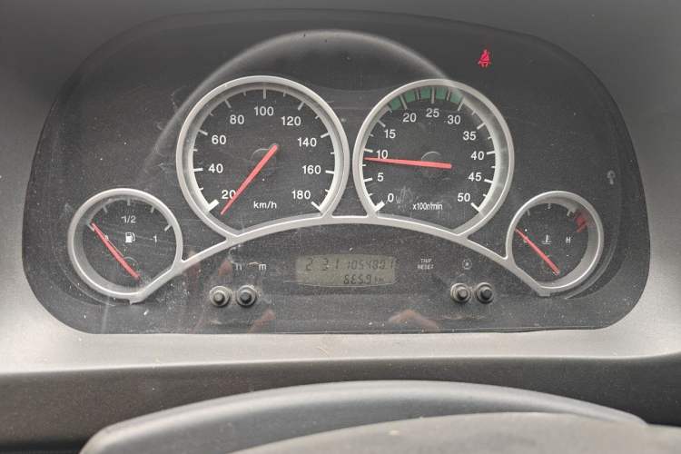 Used Iveco Power Daily 2013 2.8T-A32 Express Version Instrument Cluster