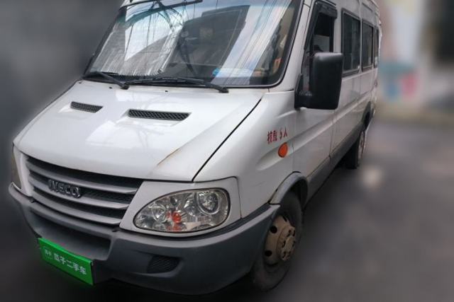 Used Iveco Power Daily 2013 2.8T-A32 All-Round Edition