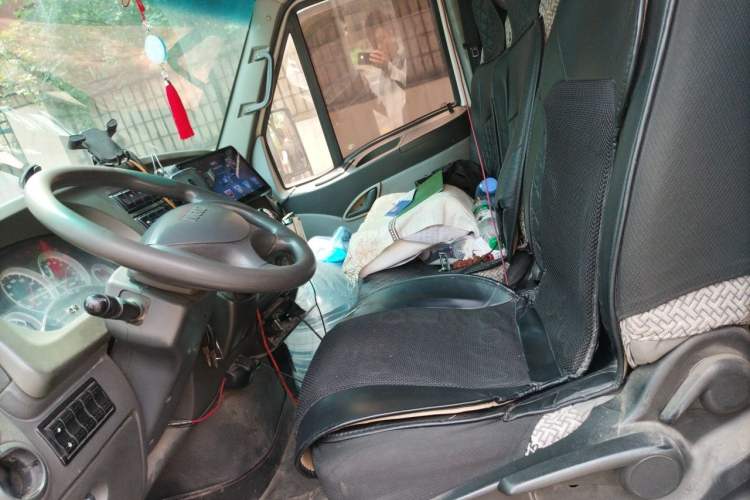 Used Iveco Power Daily  Left Front Seat