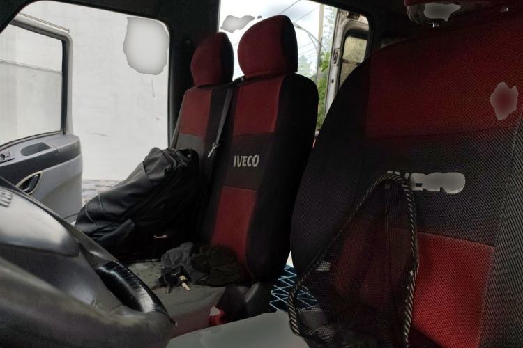 Used Iveco Power Daily 2013 2.5T-A37 Dual-Purpose High-Roof Van Left Front Seat