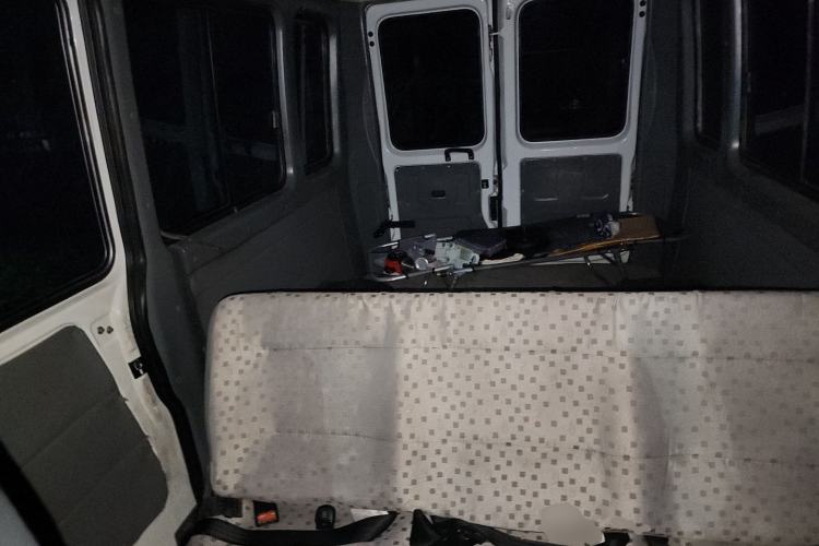 Used Iveco Power Daily 2013 2.8T-A36 Dual-Purpose Passenger and Cargo Vehicle Left Rear Seat