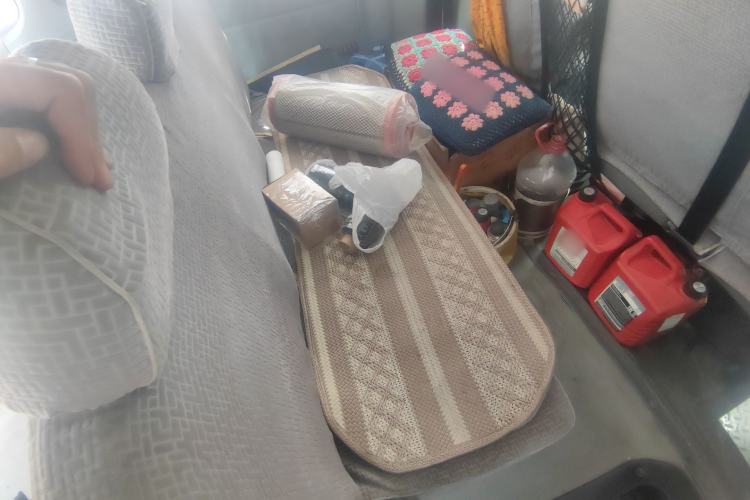 Used Iveco Power Daily 2013 3.0T-A37 Dual-Purpose Low-Roof F1C Van Left Rear Seat