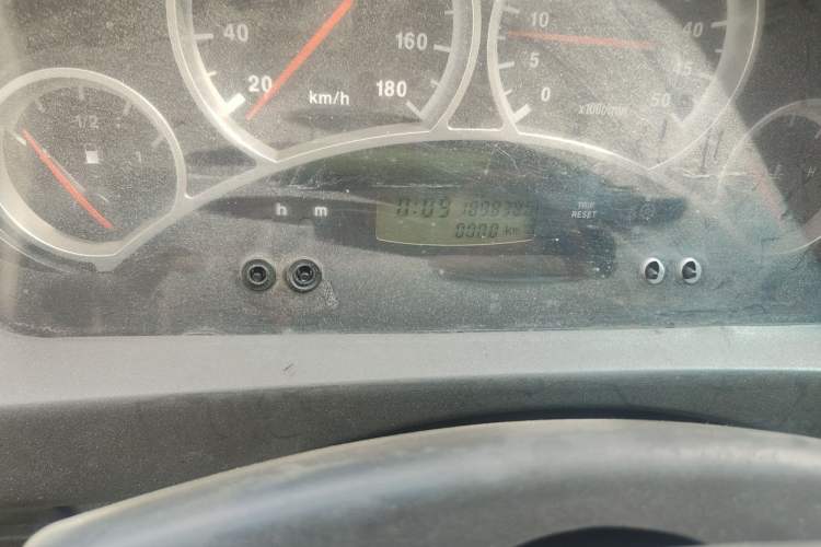 Used Iveco Power Daily 2013 2.8T-A32 All-Round Edition Odometer Close Up