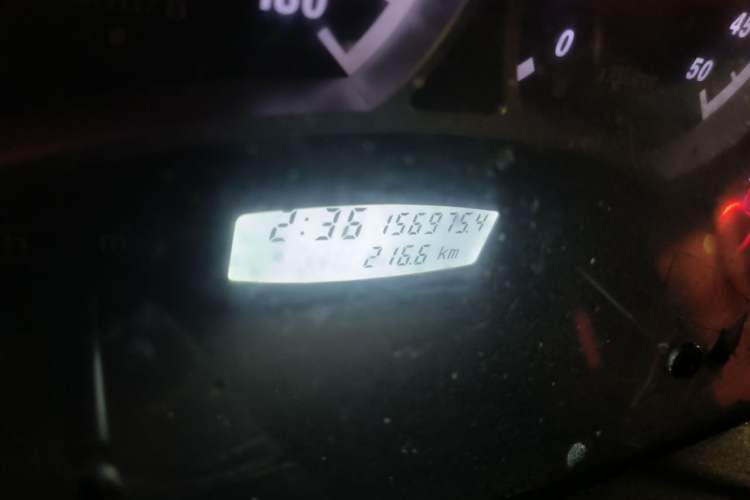 Used Iveco Power Daily 2013 2.8T-A32 All-Round Edition Odometer Close Up