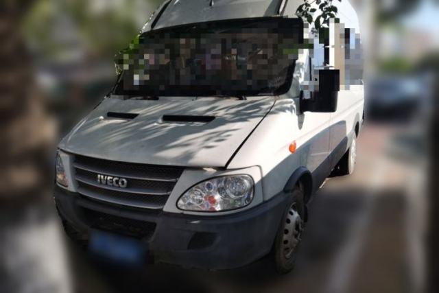 Ojetý Iveco Power Daily 2013 2.5T-A37 Dual-Purpose High-Roof Van