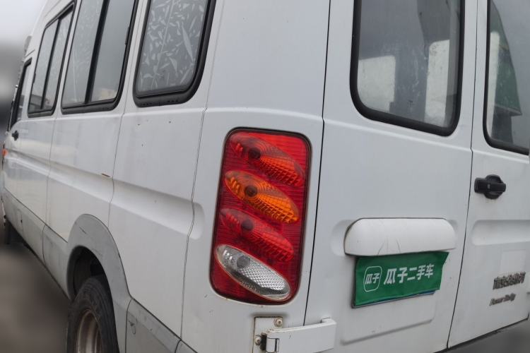 Used Iveco Power Daily 2013 2.5T-V39 Box Truck High Roof Rear Left 45 Deg
