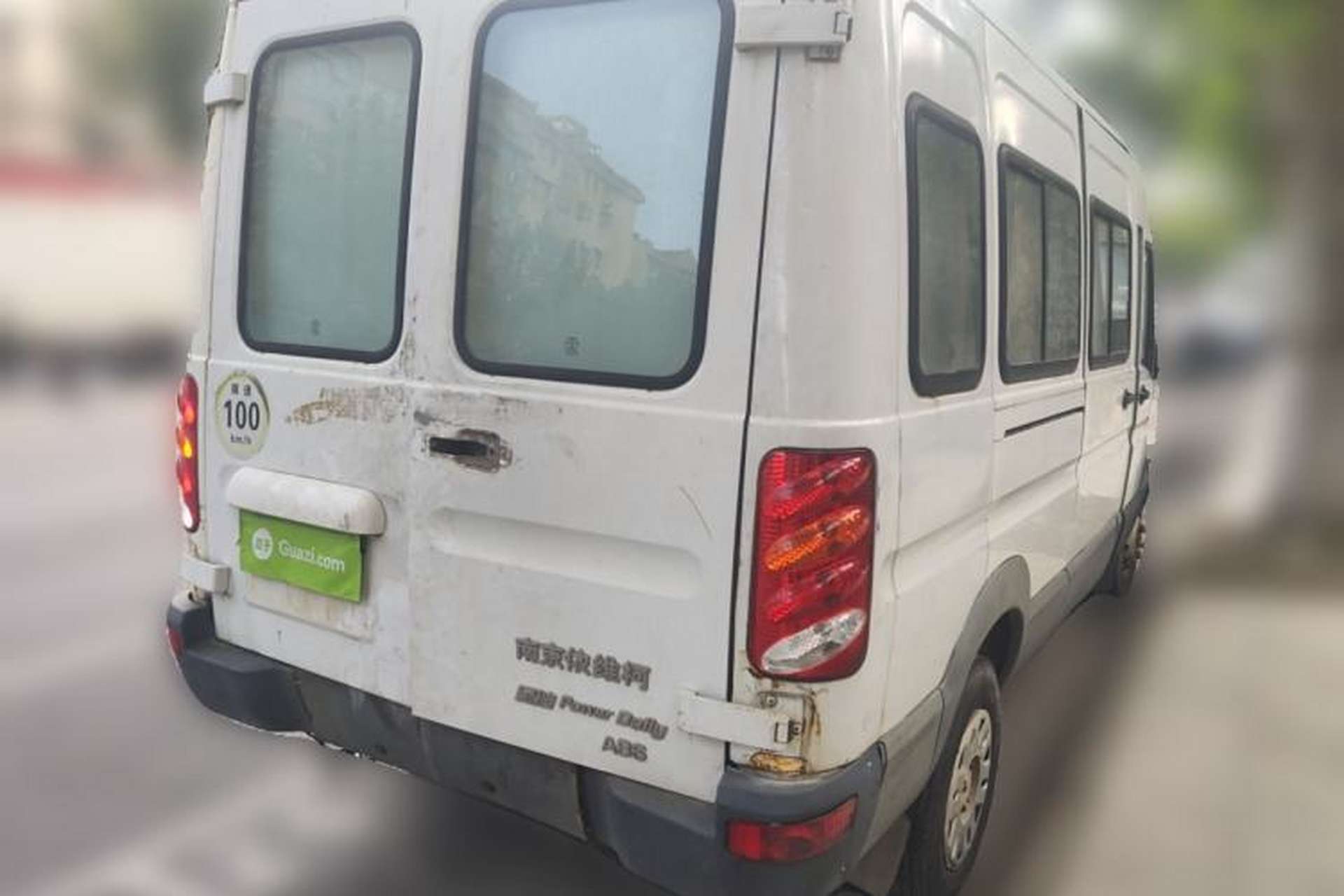 Used Iveco Power Daily 2013 2.5T-V39 Low-Roof Box Truck Rear Right 45 Deg