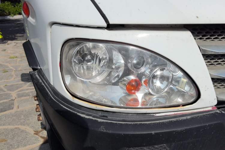 Used Iveco Power Daily  Right Front Headlight