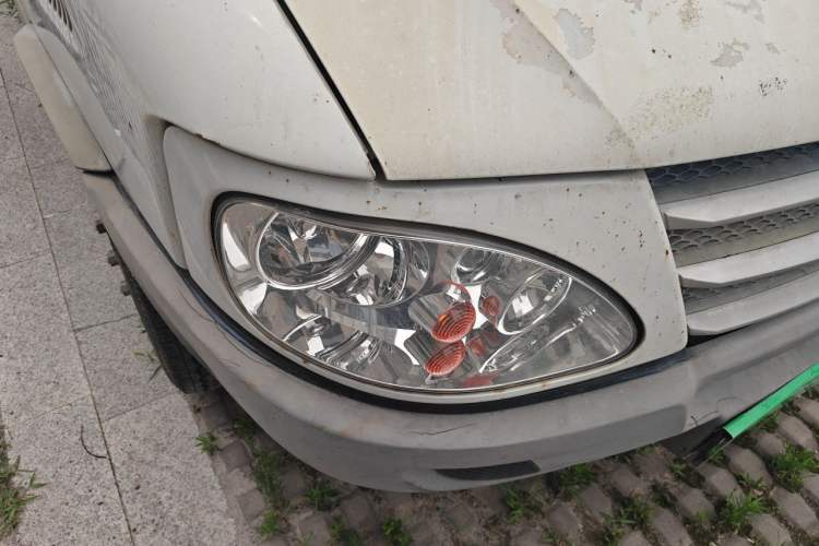 Used Iveco Power Daily 2013 2.8T-A32 Express Version Right Front Headlight