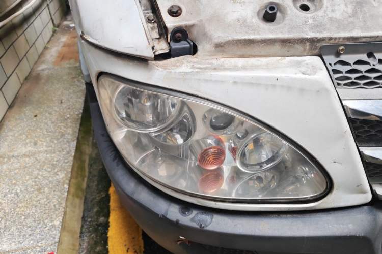 Used Iveco Power Daily  Right Front Headlight